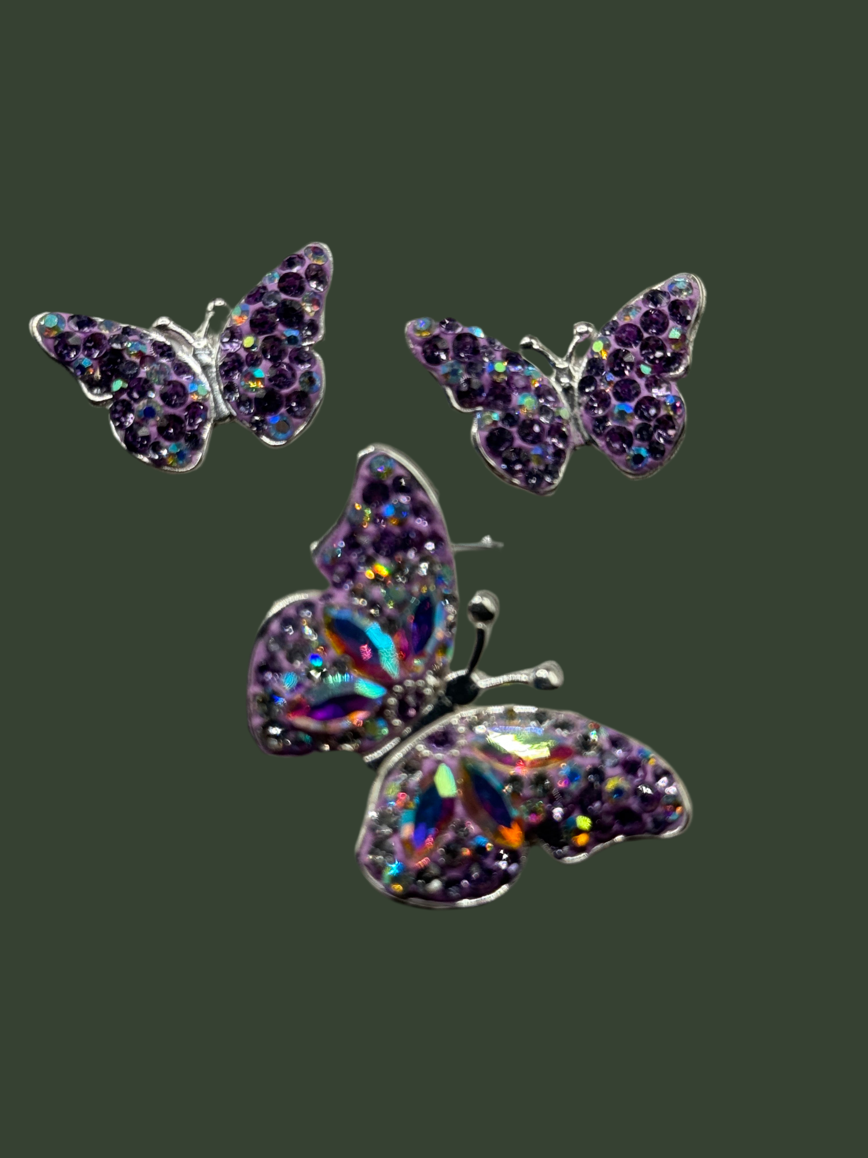 Butterfly Pendant & Earrings in lavender iridescent crystals .