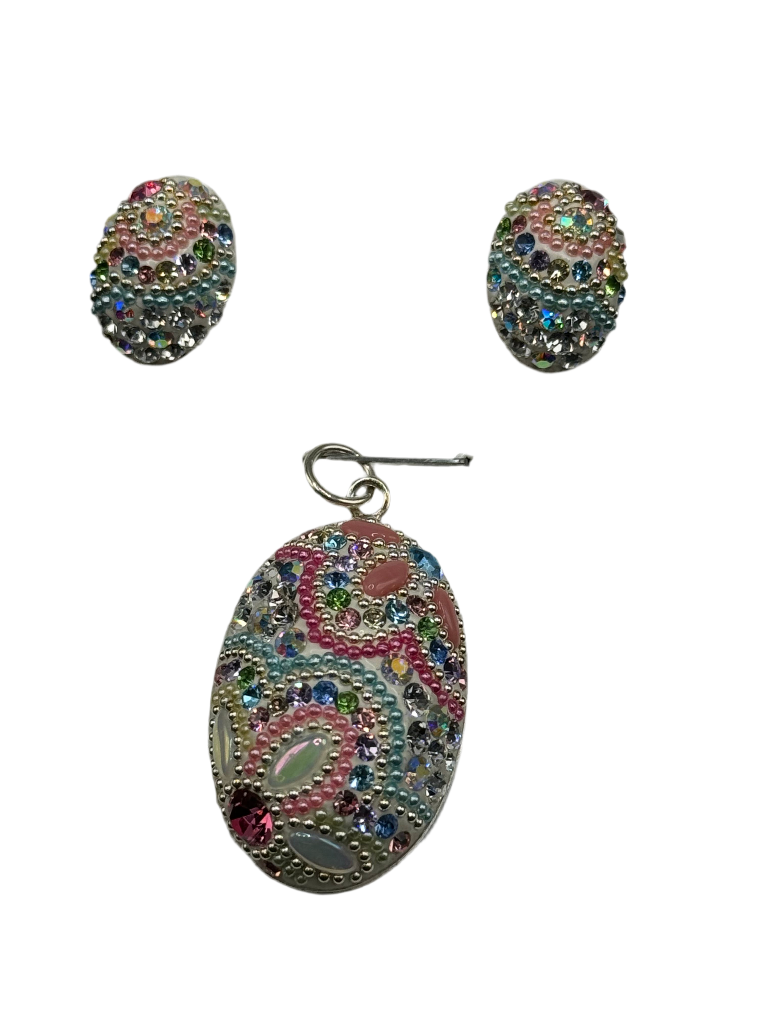 Brilliant Crystals Oval Pendant & Earrings . Soft rouge pinks .