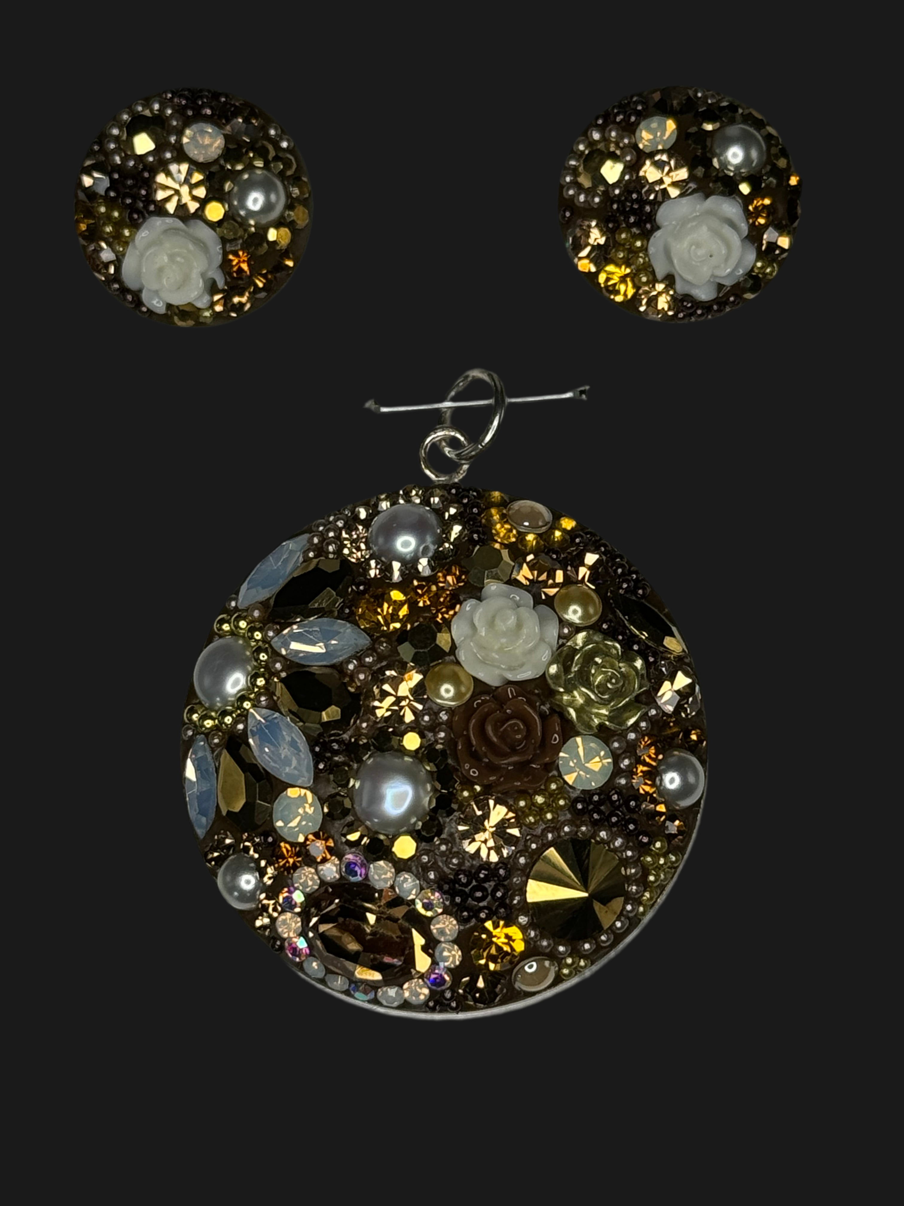 Medallion Circle Pendant & Earrings with Floral in gold crystals.