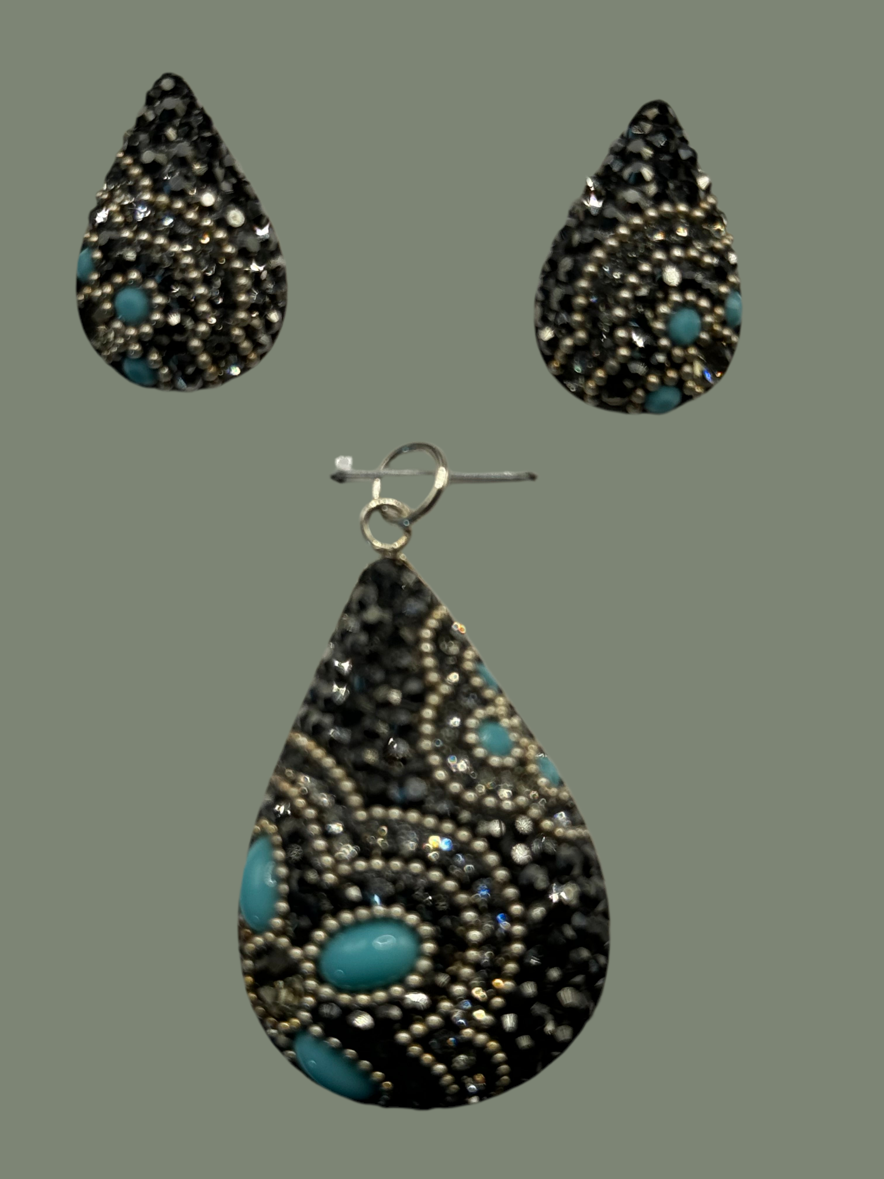 Paisley Pendant & Earrings in turquoise & black crystals .