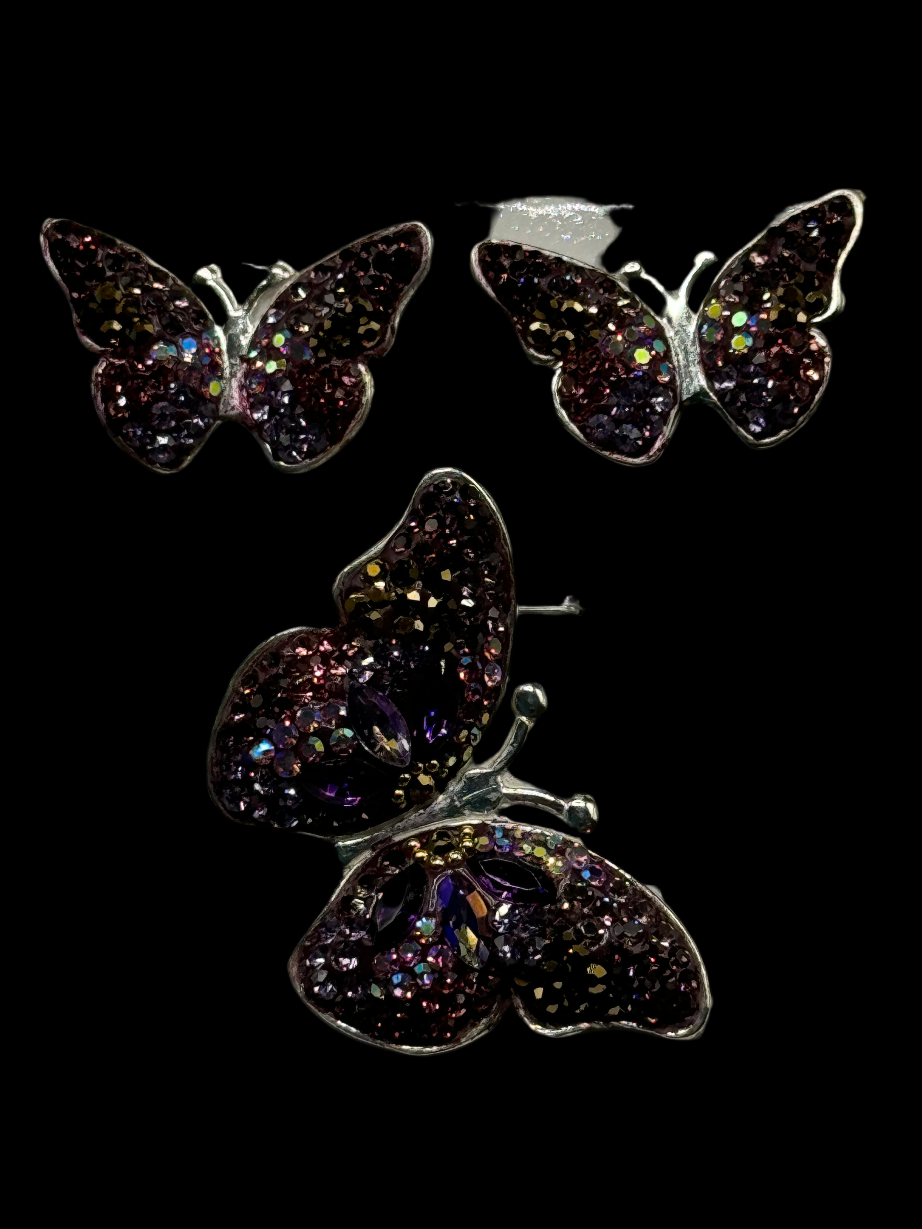 Butterfly Pendant & Earrings in iridescent crystals .