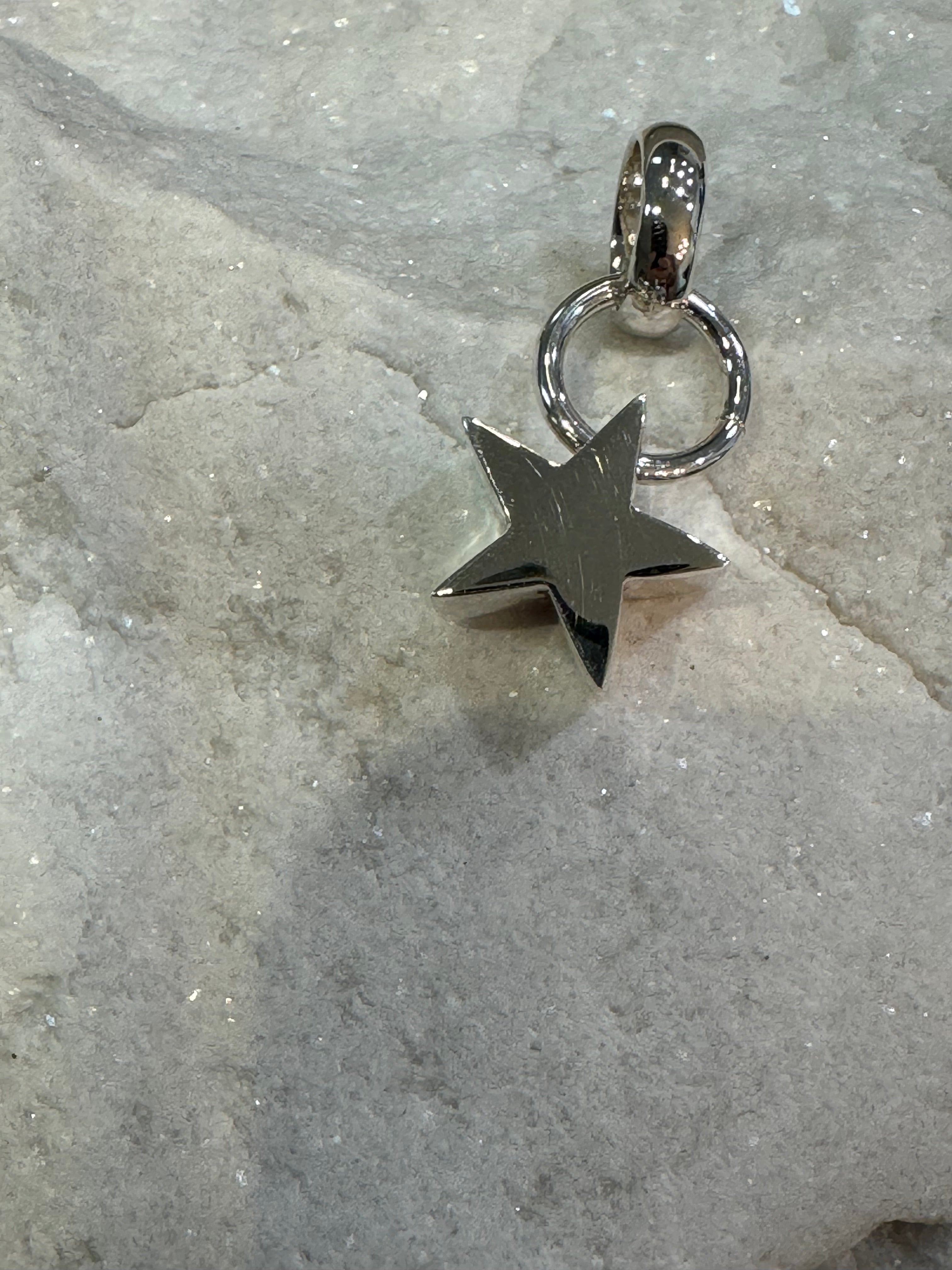 Star Design Pendant