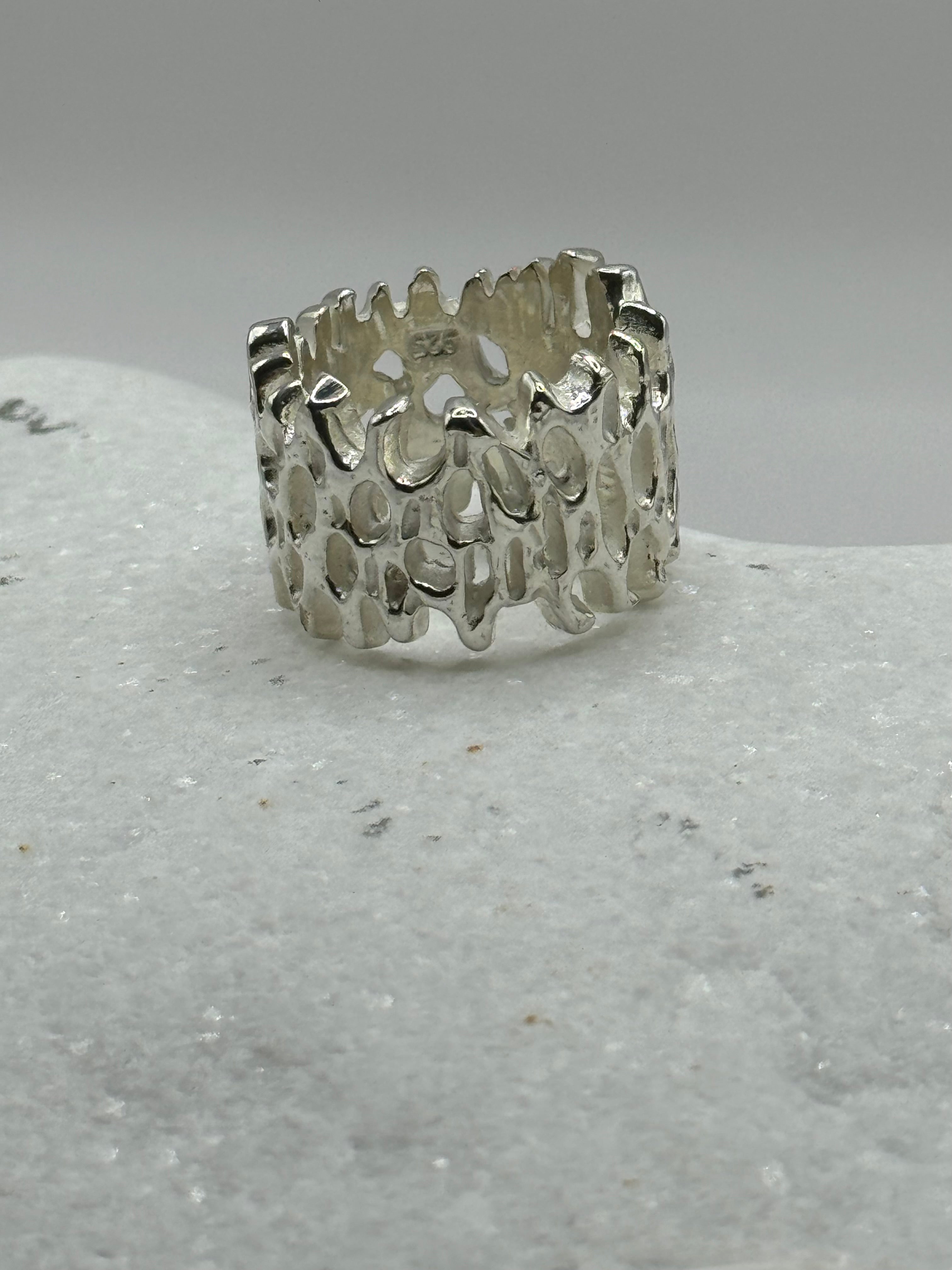 Sterling Silver coral mesh metal ring
