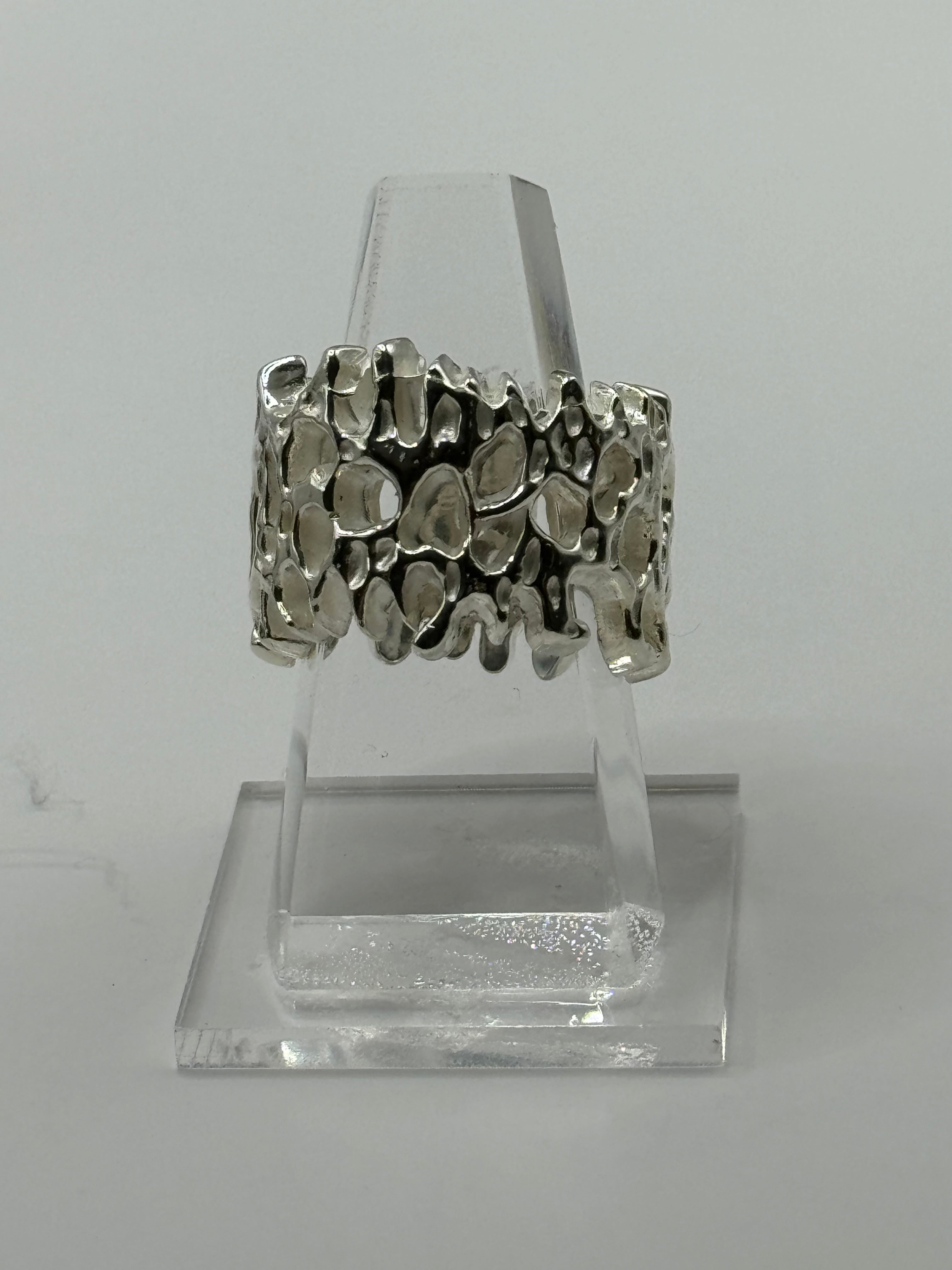 Sterling Silver coral mesh metal ring
