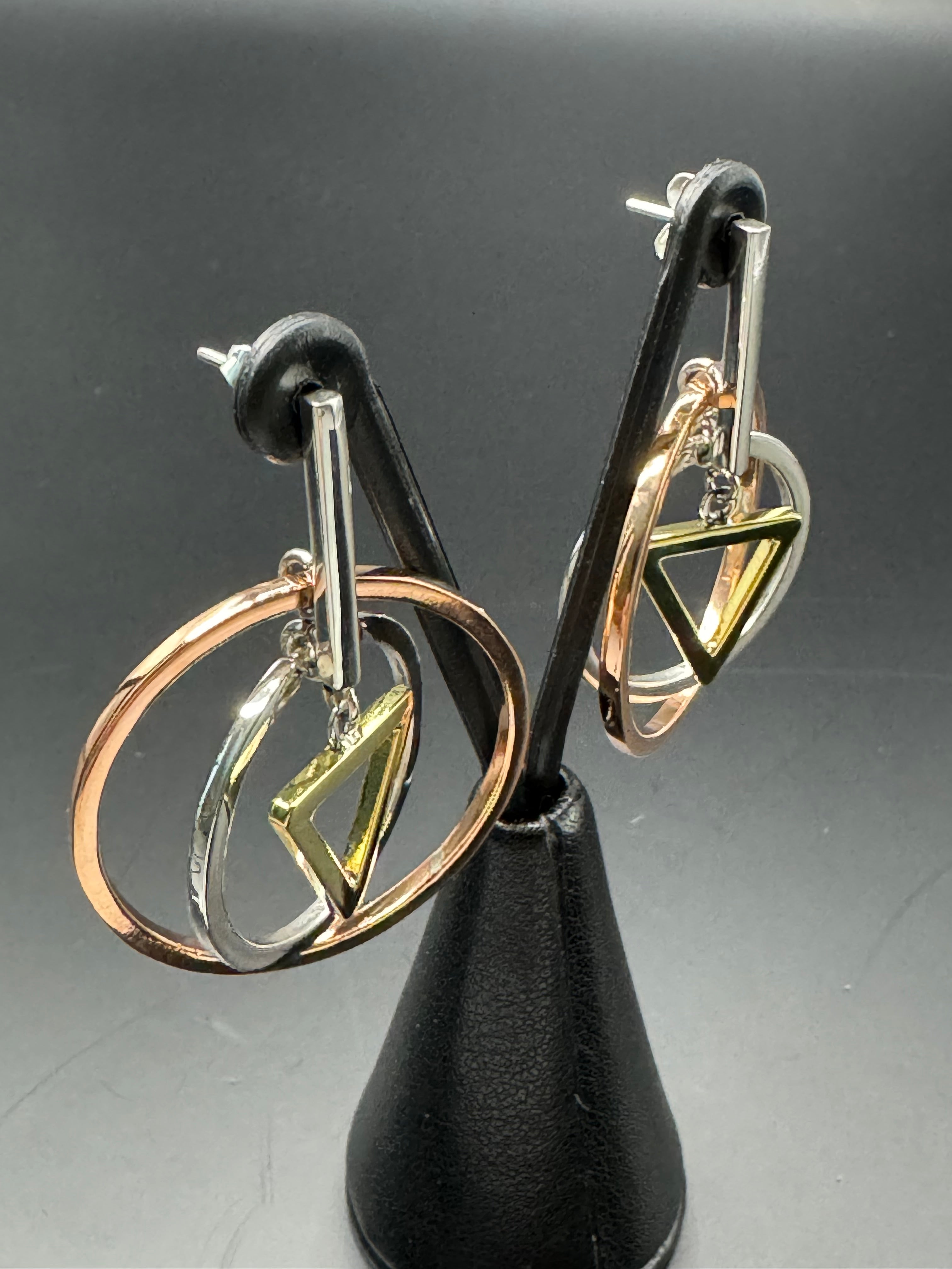 Sterling Silver Circle & Triangle earrings .