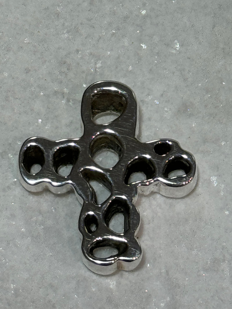 Filigree Contemporary Cross Pendant