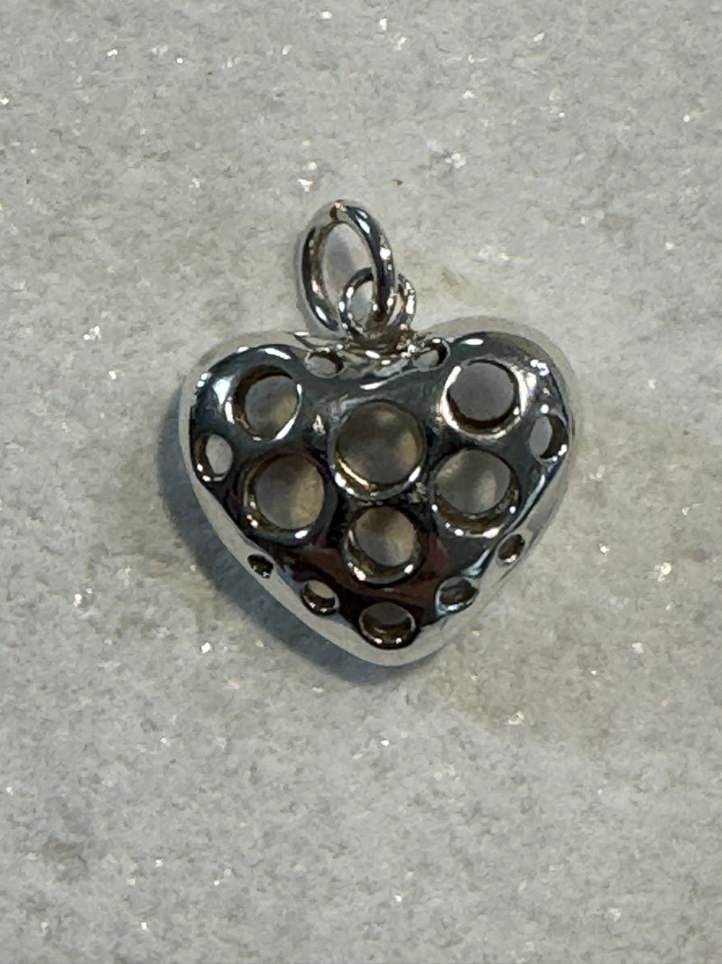 Filigree Heart Shape Pendant