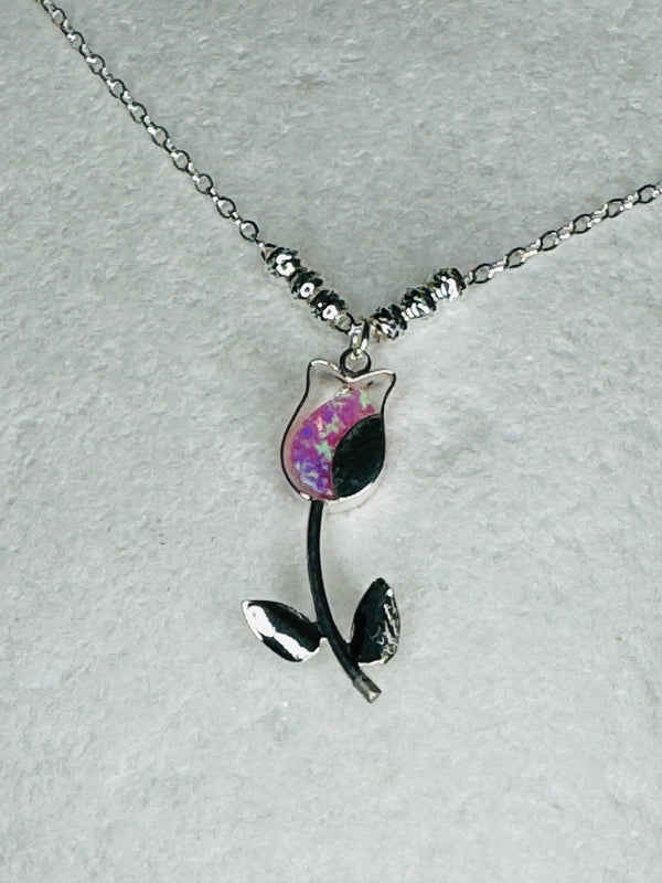 Necklace with Tulip flower