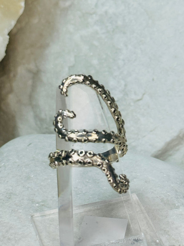 Sterling Silver Open Heart Ring .