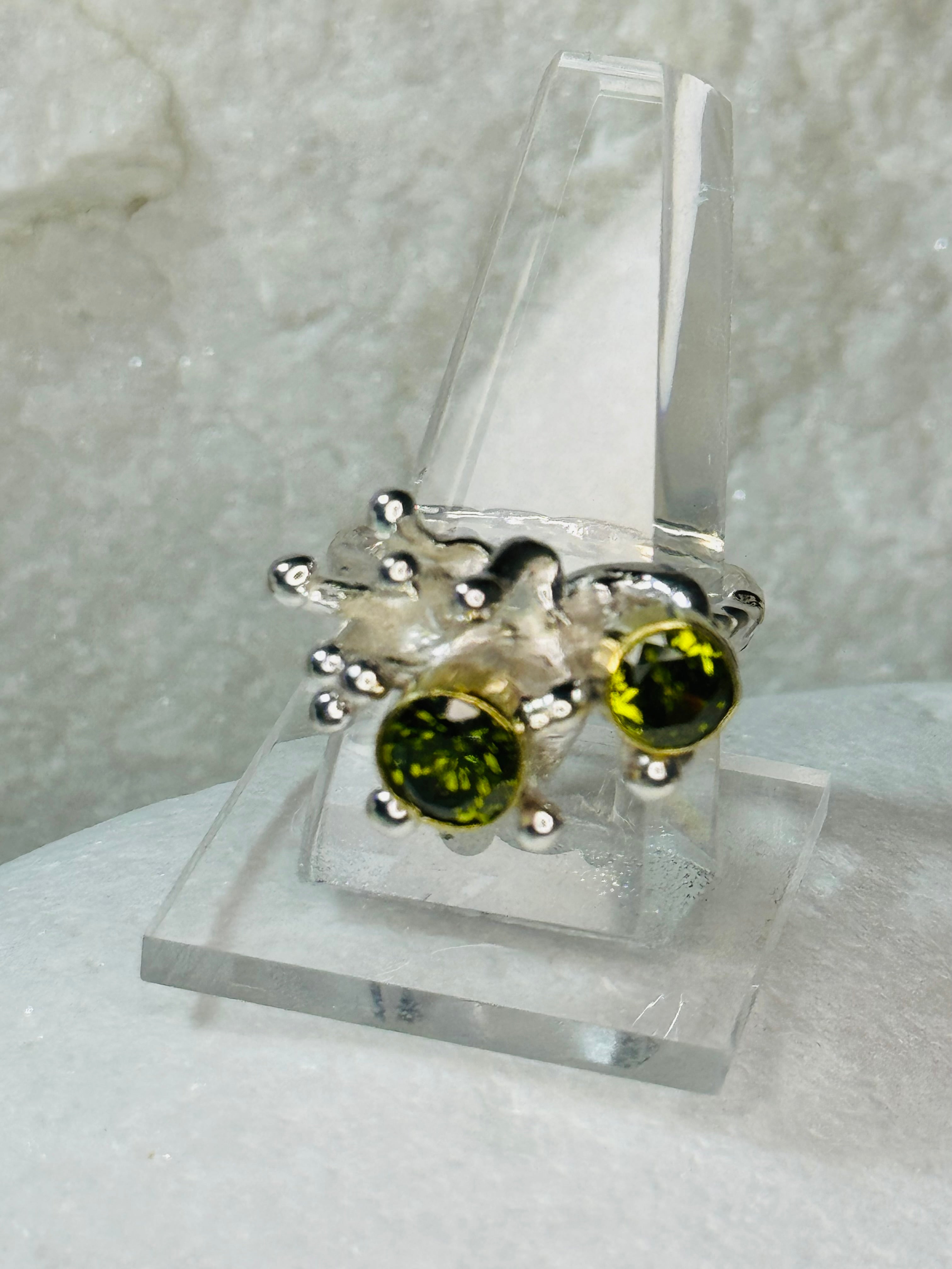 Sterling Silver High Fashion Coral & Crystal Emerald Crystals  Ring .