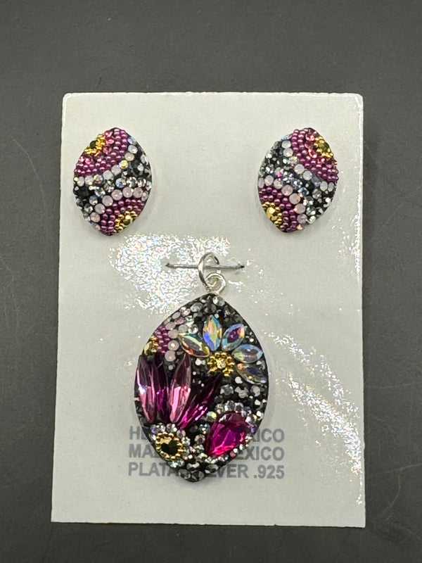 Brilliant Crystals Oval Pendant & Earrings . Small .